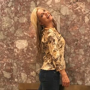 Hot me top🎉2 hours party sale 🎉